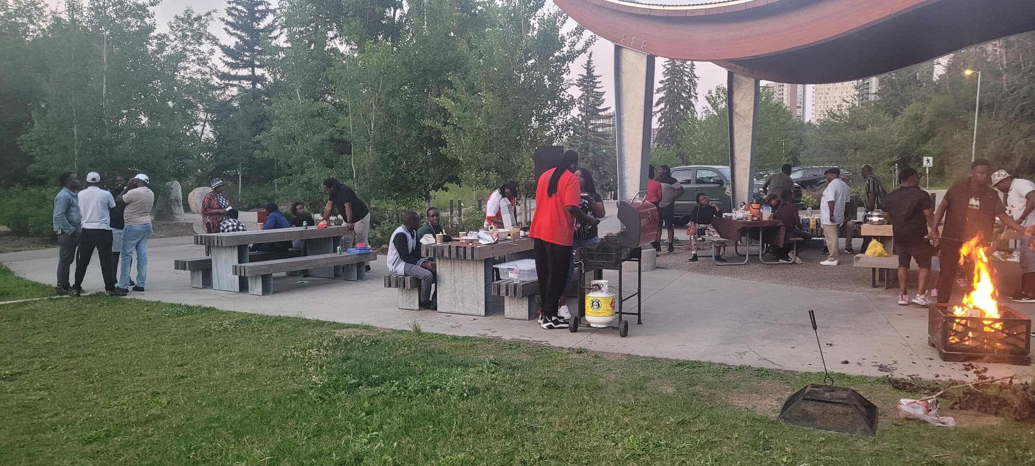 2424JULBBQ
