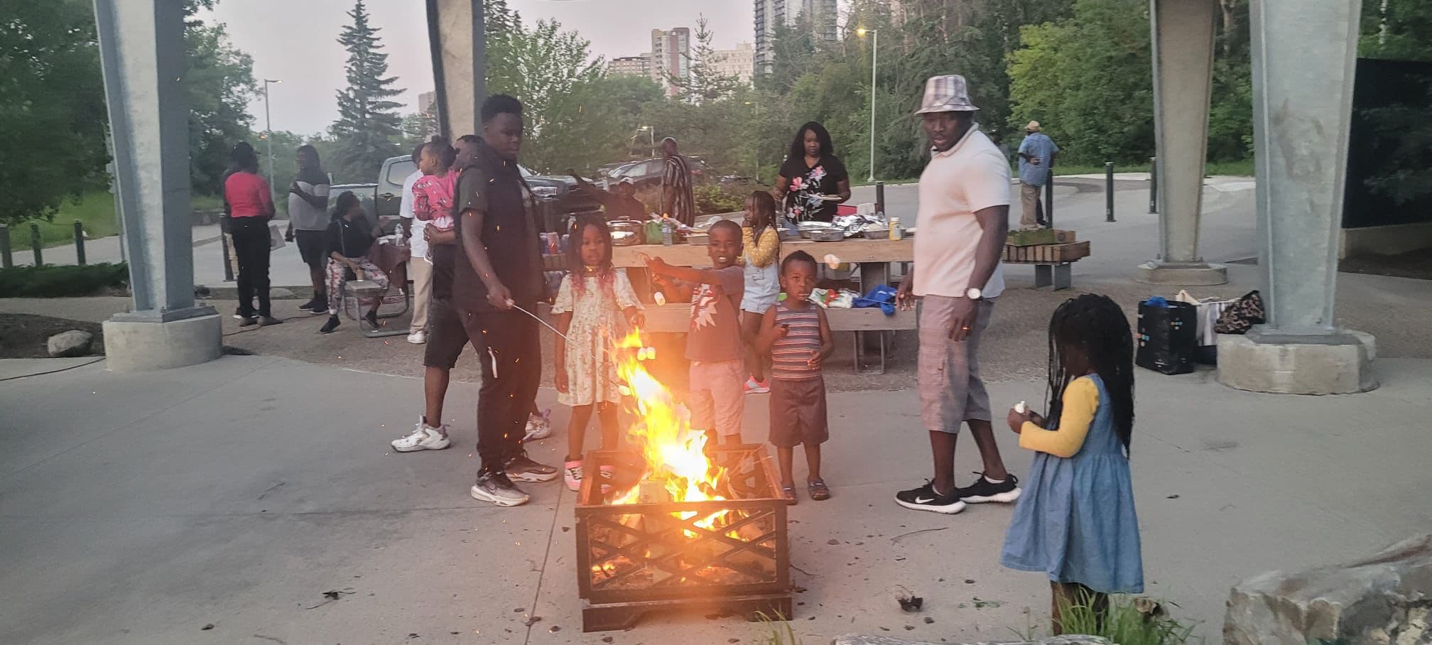 2424JULBBQ